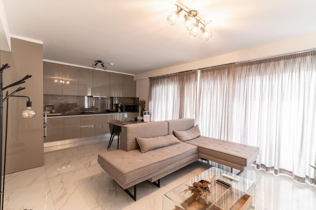 Μεζονέτα Με Θέα Στο Πάρκο Σταύρος Νιάρχος One Apartment Athena Bagian luar foto